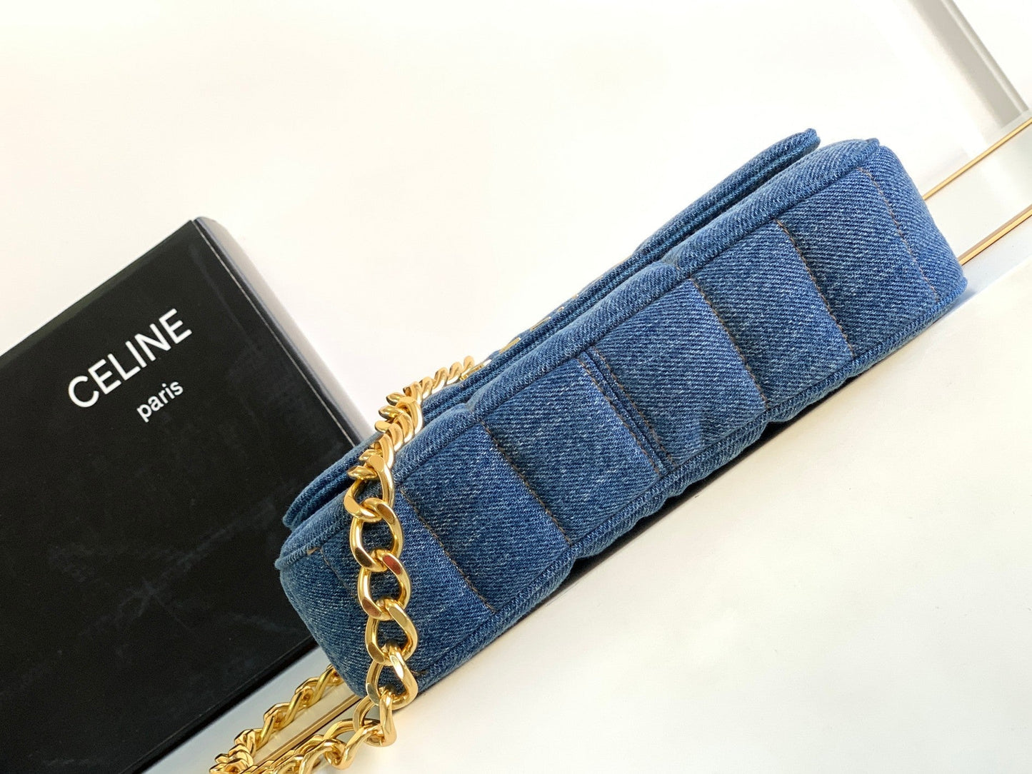 DENIM LEATHER 24 CHAIN SHOUDER BAG