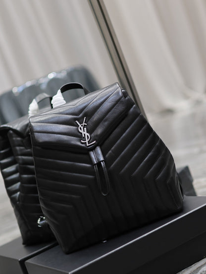 LOU BACKPACK 33 IN BLACK QUILTED CALFSKIN SILVER HARDWARE