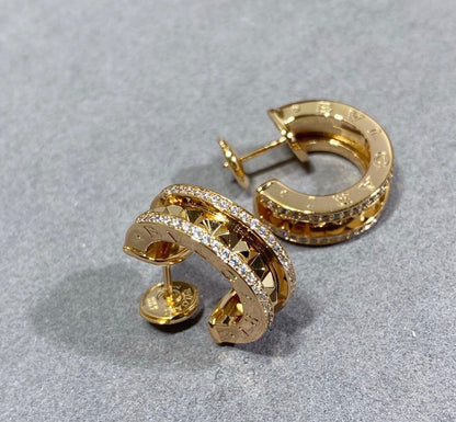 [AURORA]ZERO 1 ROCK GOLD EARRINGS WITH STUDDED SPIRAL AND PAVED DIAMONDS