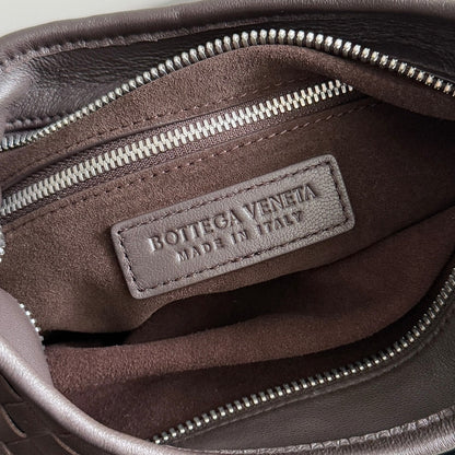 BOTTEGA VENETA 25S VENETO BAG 27 IN DARK BROWN CALFSKIN SILVER HARDWARE