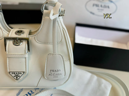 PRA 23 MOON PADDED BAG WHITE CALFSKIN WITH STRAP