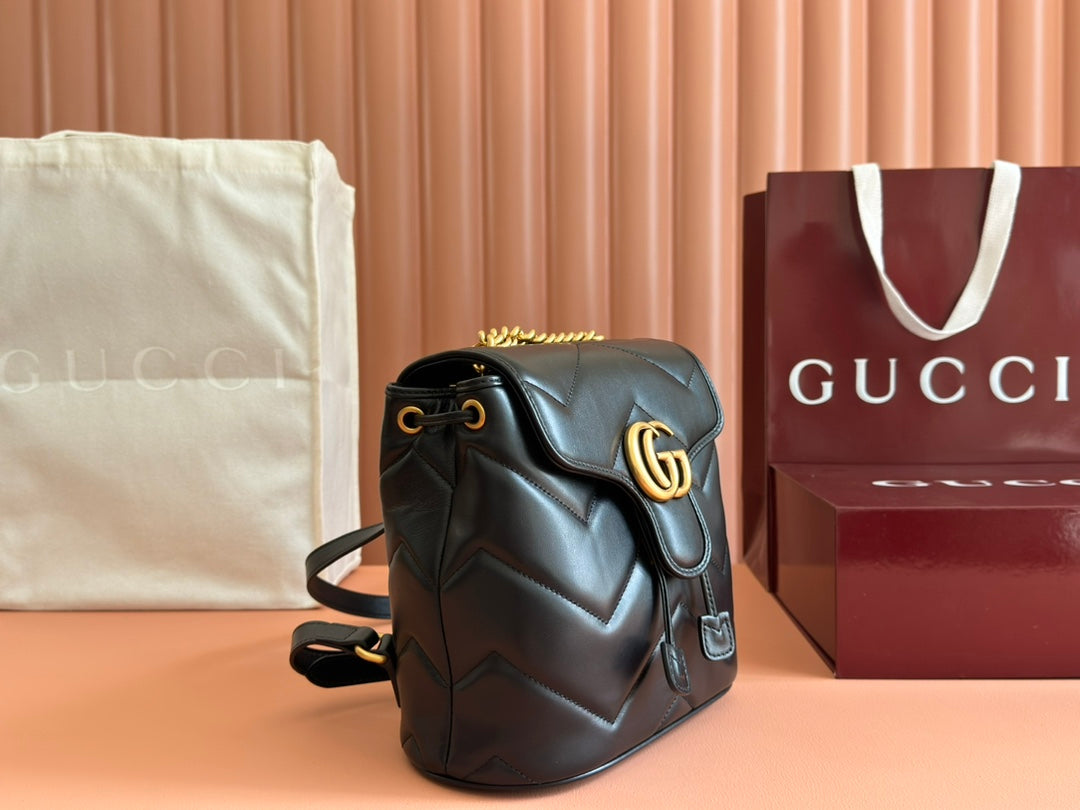 MARMONT BACKPACK 20 IN BLACK CALFSKIN GOLD HARDWARE