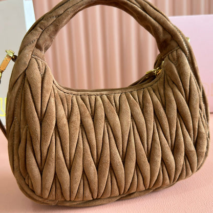 MM SUEDE HANDBAG 23 DARK BROWN